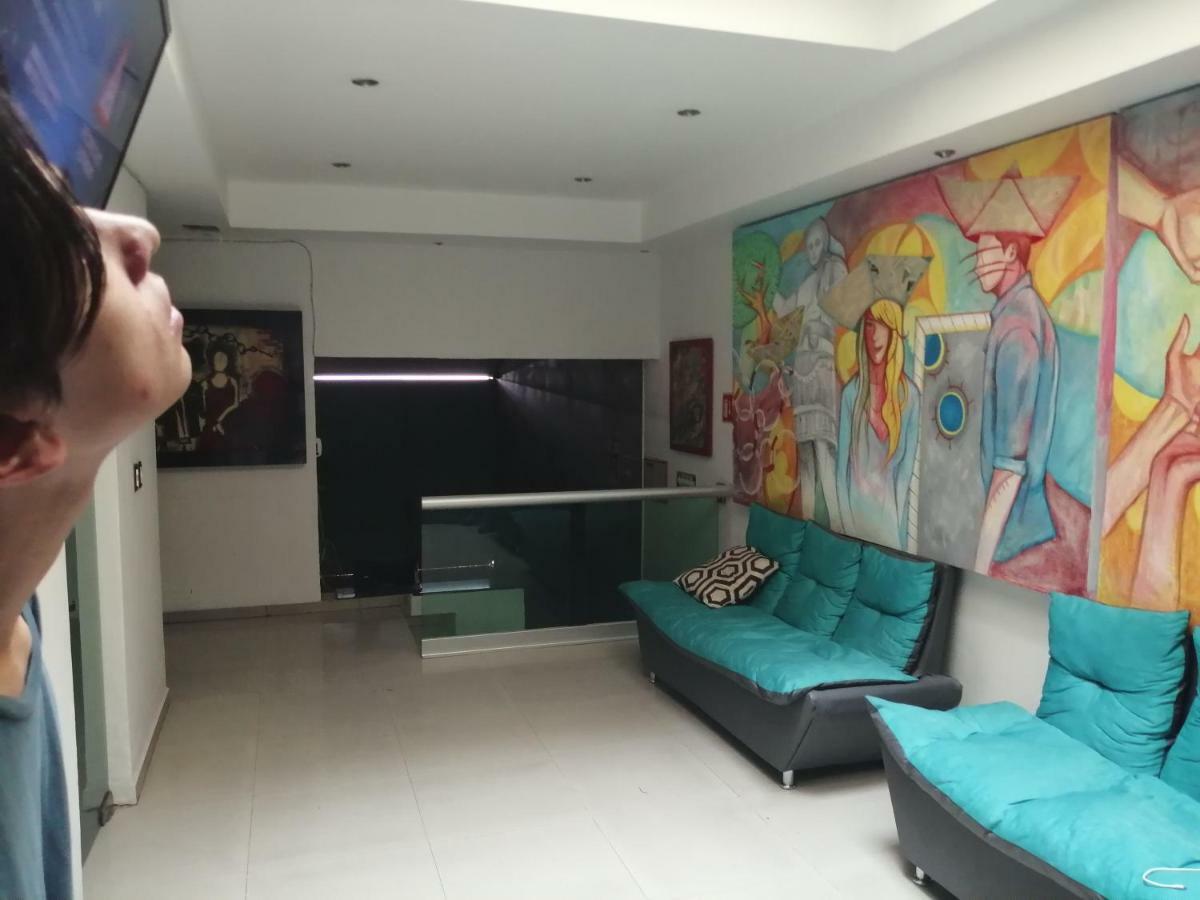 גואדלחארה Pule Pule Hostal Boutique מראה חיצוני תמונה