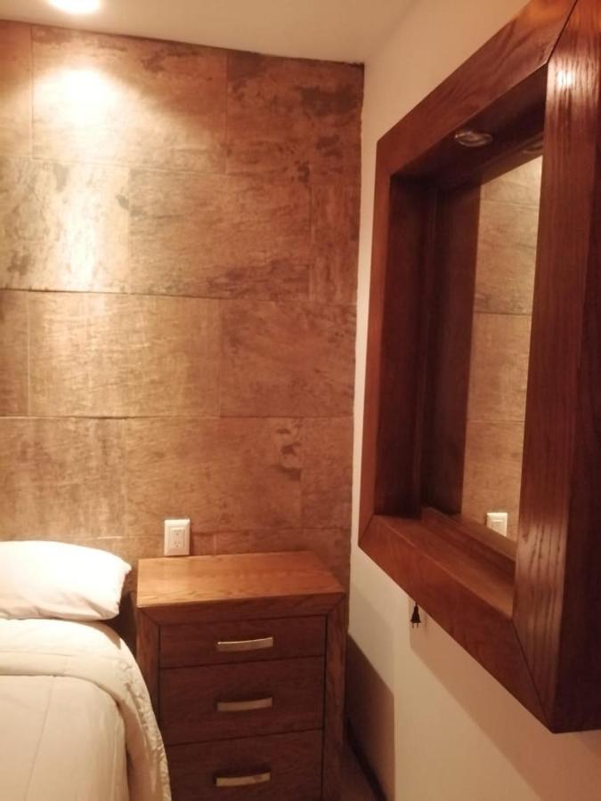 גואדלחארה Pule Pule Hostal Boutique מראה חיצוני תמונה