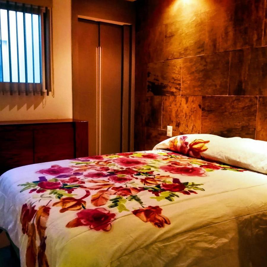 גואדלחארה Pule Pule Hostal Boutique מראה חיצוני תמונה